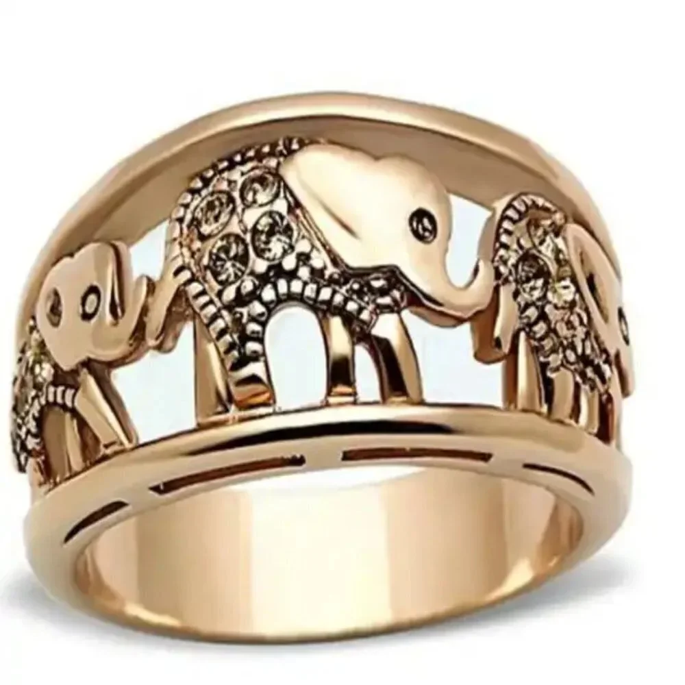 Elephant Pattern Ring - Picture 2 of 2